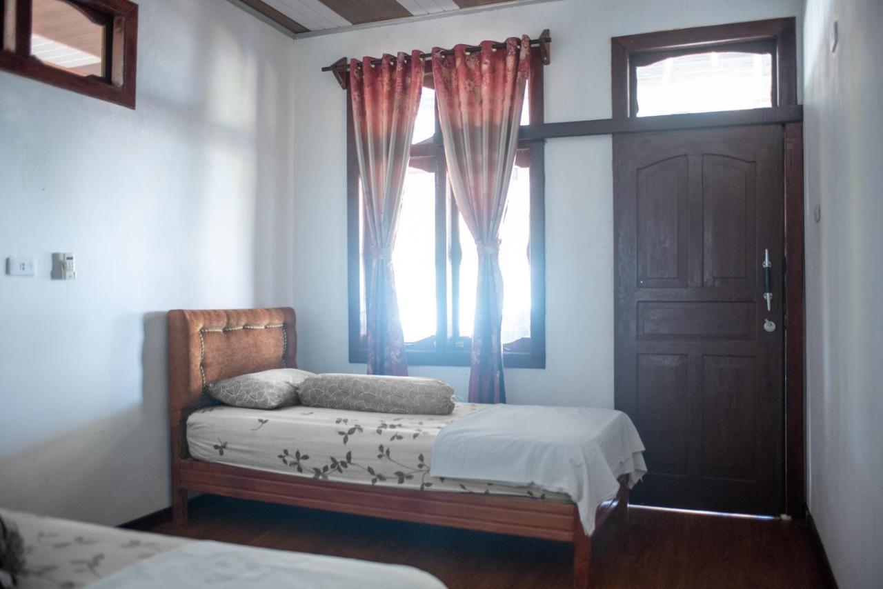 Yuni Surf House Apartment Lagudri Room photo